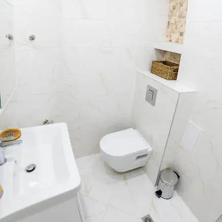 Apartment Sunny Flat In Free Parking Area Dubrovnik Varna